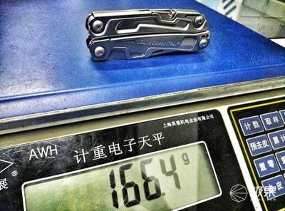 百变金刚莱泽曼 一把钳子，何以能替整个工具箱？